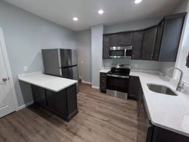 Main picture of 206 N Mathilda St