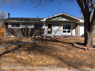 Main picture of 800 Dean Dr