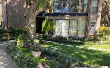 Main picture of 116 Harding Pl