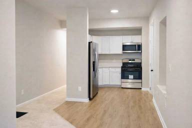 Main picture of 501 N Patterson Park Ave