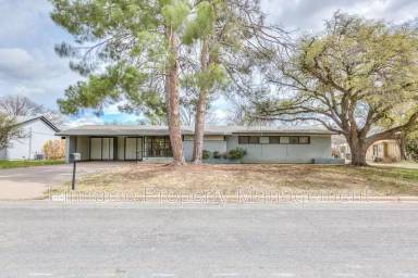 Main picture of 2618 A and M Ave