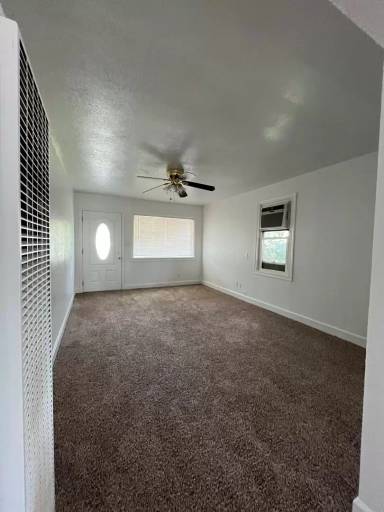 Main picture of 1755 School St