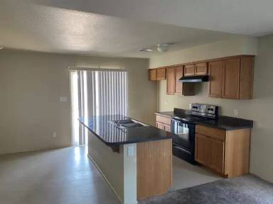 Main picture of 3611 S Hinckley Dr