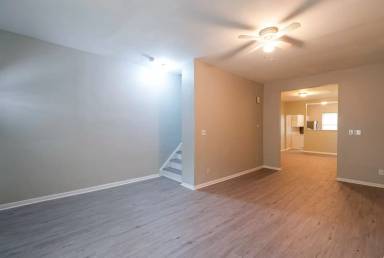 Main picture of 1227 N 60th St