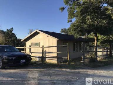 Main picture of 24081 Martingale Way