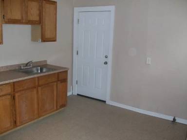 Main picture of 8057 S Marshfield Ave