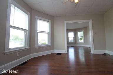 Main picture of 1058 Forest Ave