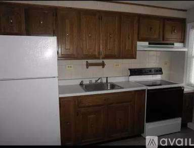 Main picture of 207 Riverview Ave