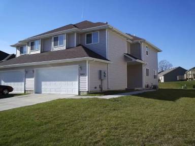 Main picture of 3202 SE Grant St