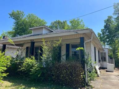 Main picture of 2355 Hubbard Ave