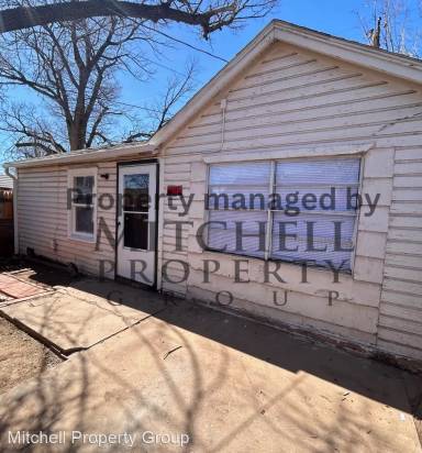Main picture of 2906 S Harrison St