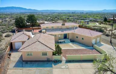 Main picture of 2424 Vista Grande Dr NW