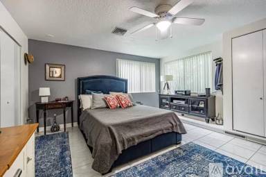 Main picture of 549 Wilkie St
