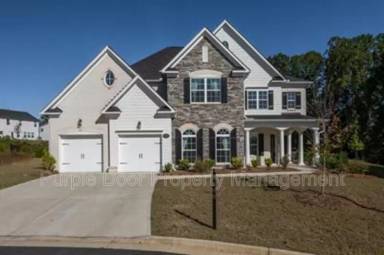 Main picture of 4560 Kendall Pointe Dr