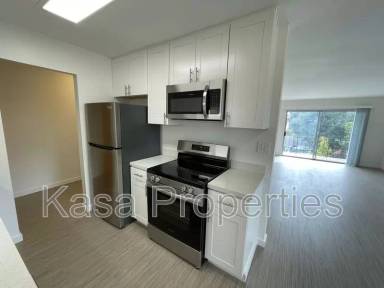 Main picture of 410 Evelyn Ave