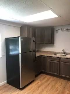 Main picture of Karns - 320 S 5th