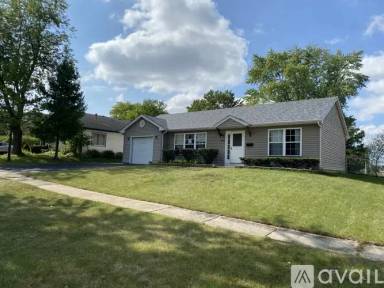 Main picture of 166 Quail Run Ct