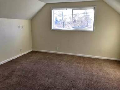 Main picture of 409 Elsinore Dr