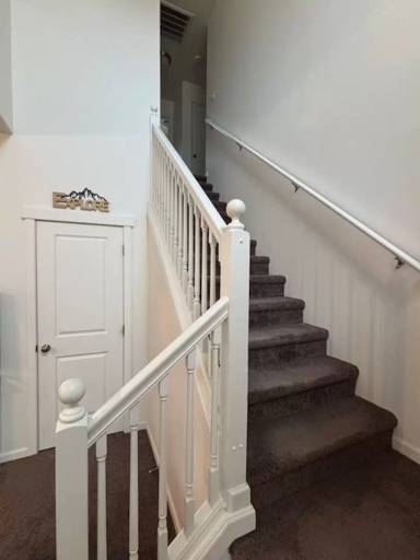 Main picture of 1435 SW Junegrass Ln