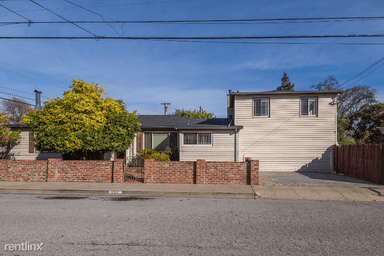 Main picture of 1351 Woodland Ave