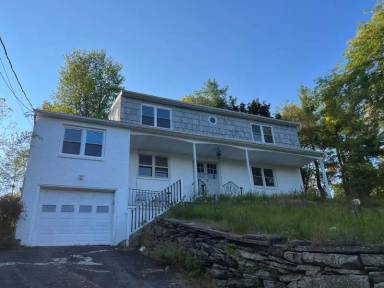 Main picture of 26 Westend Dr