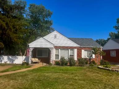 Main picture of 1500 Pinetree Ln