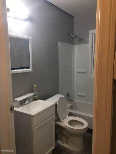 Main picture of 8115 Stahelin Ave