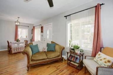 Main picture of 3101 43rd St