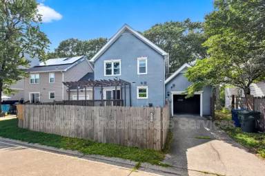 Main picture of 1316 Llewellyn Ave