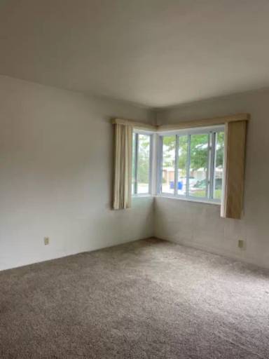 Main picture of 2402 General Marshall St NE