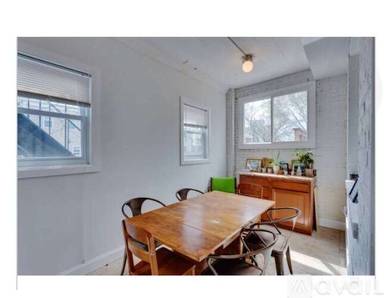 Main picture of 1223 Orren St NE