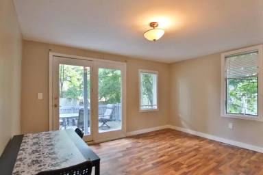 Main picture of 2475 Hemlock Ln N