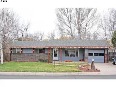 Main picture of 2429 Poplar Dr