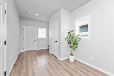 Main picture of 7495 23rd St S