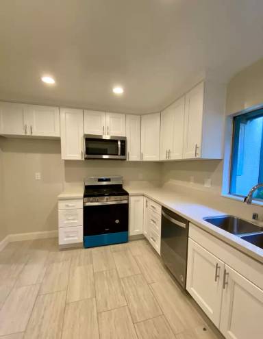 Main picture of 522 W Sierra Madre Blvd