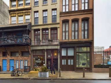 Main picture of 38 S 3rd St