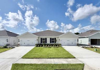 Main picture of 499 Voltaire Dr