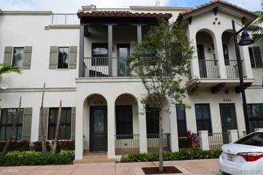 Main picture of 8359 NW 51st Ter
