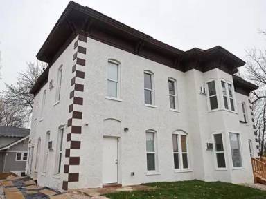 Main picture of 201 N Spring Ave