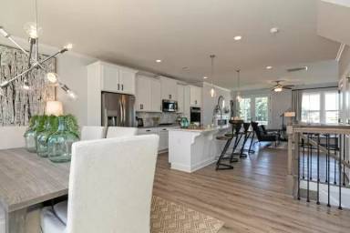 Main picture of 2698 Creek View Ter NW
