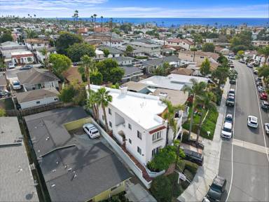 Main picture of 223 W Avenida Palizada