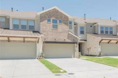 Main picture of 8255 Snapdragon Way
