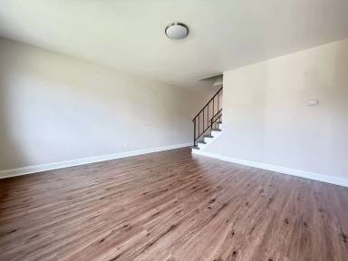 Main picture of 1225 Halstead Rd