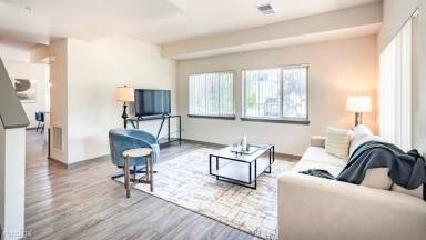 Main picture of 3641 Paseo del Prado