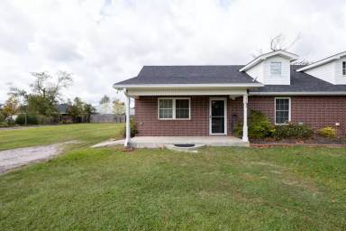 Main picture of 2505 Donnelly Rd