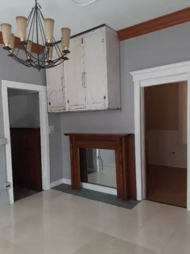 Main picture of 2817 W Augusta Blvd