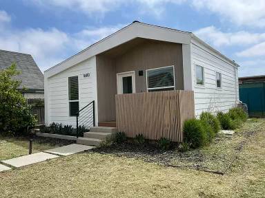 Main picture of 16410 S Orchard Ave