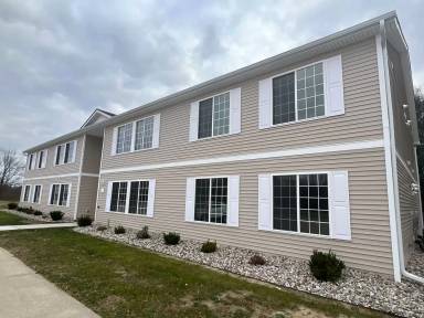 Main picture of 5200 N Genesee Rd