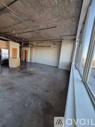Main picture of 505 Whitehall St SW