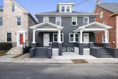 Main picture of 512 Brown St